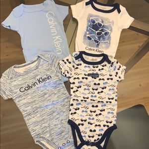 NWOT 4 baby Boys Calvin Klein bodysuits